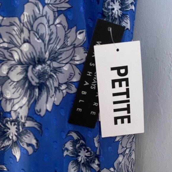 Sara Michelle Petite XL Short Sleeve Top Blue with Flowers New with Tags - Picture 11 of 11